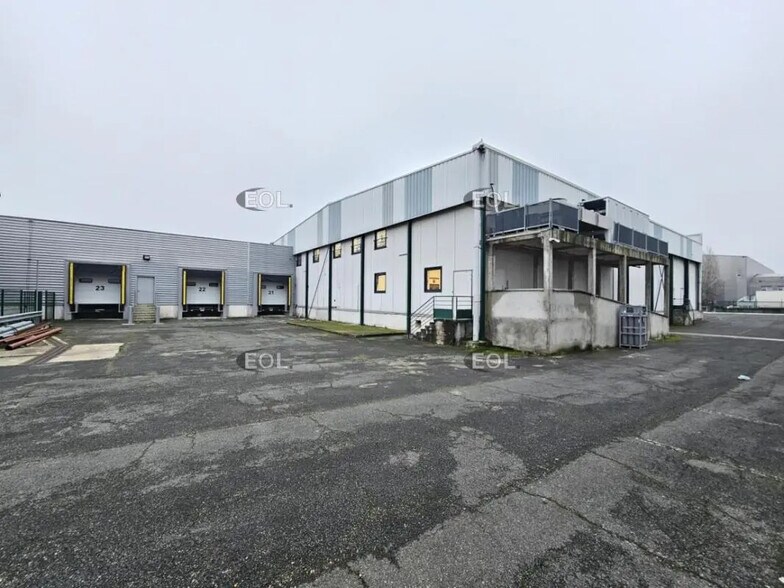 Industriel/Logistique dans Thiais à louer - Photo de l’immeuble – Image 2 sur 9