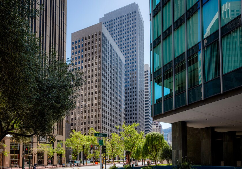555 Market St, San Francisco, CA à louer - Photo de l’immeuble – Image 1 sur 8