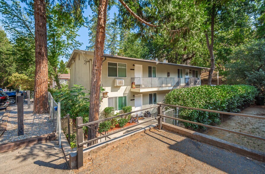 3237 Francis Ave, Placerville, CA à vendre - Photo de l’immeuble – Image 2 sur 21