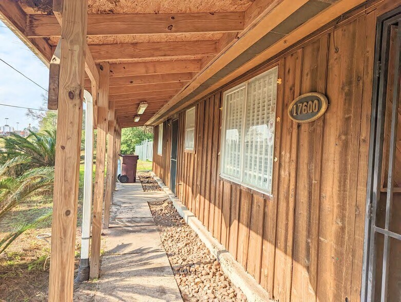 17600 Fm 1488 Rd, Magnolia, TX à vendre - Photo de l’immeuble – Image 2 sur 20