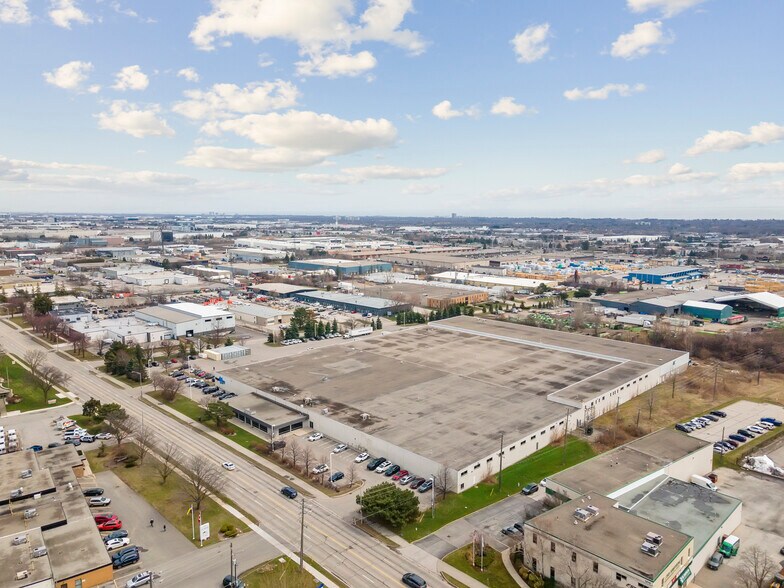 3230 Mainway, Burlington, ON à louer - Photo de l’immeuble – Image 1 sur 6