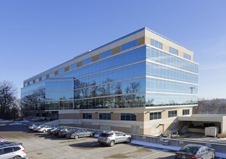 Plus de détails pour 10050 Crosstown Cir, Eden Prairie, MN - Bureau à louer