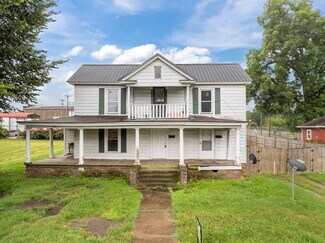 Plus de détails pour 112 Tucker St, Burlington, NC - Logement à vendre