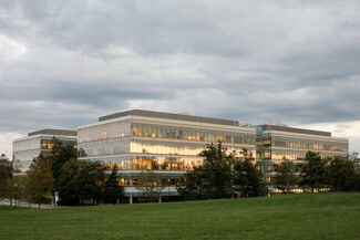 Plus de détails pour 20 Arena Way, East Hanover, NJ - Bureau à louer