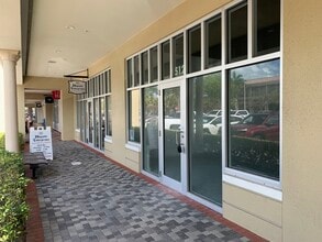 2355 vanderbilt beach Rd, Naples, FL à louer Photo intérieure– Image 1 sur 5