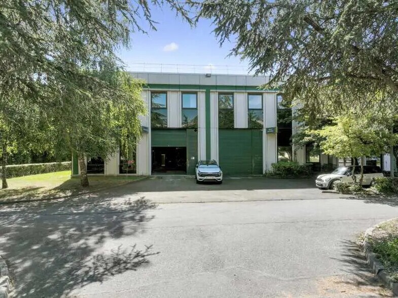 1 Rue Des Vergers, Limonest à louer - Photo de l’immeuble – Image 1 sur 24