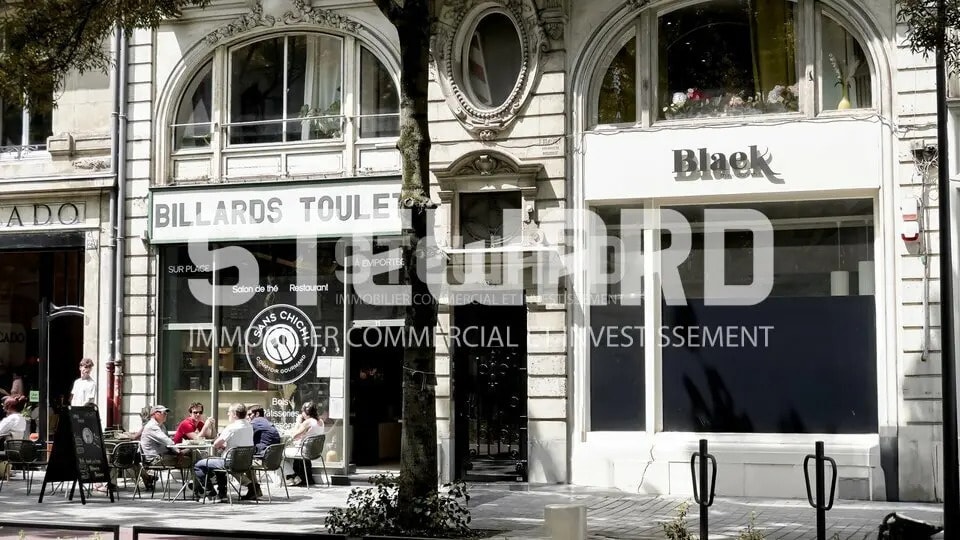 33 Boulevard Carnot, Lille à louer - Photo de l’immeuble – Image 2 sur 14