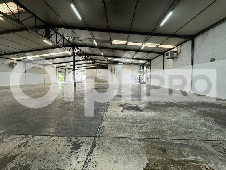 Bureau dans Morangis à louer - Photo de l’immeuble – Image 2 sur 12