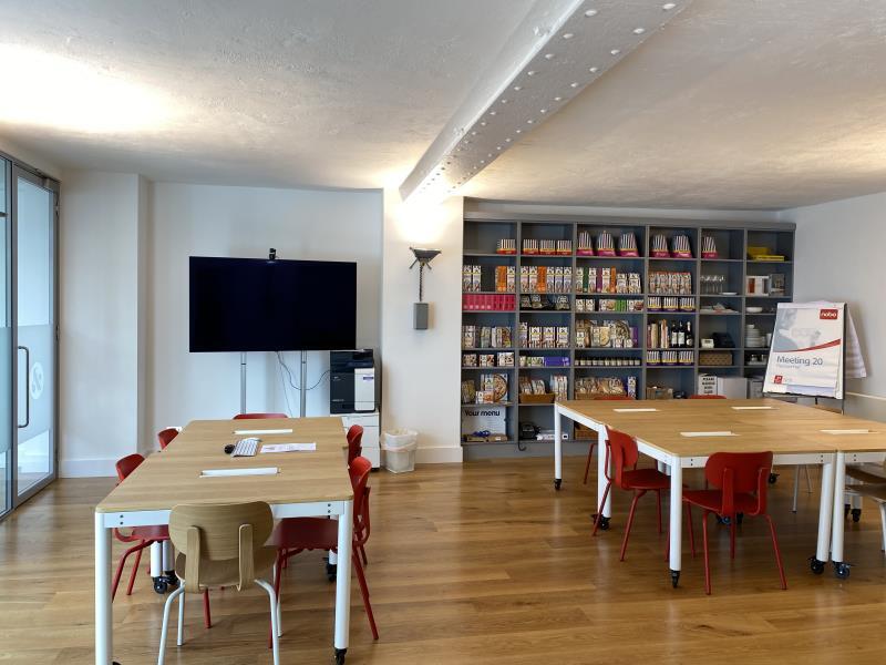 140-144 Clapham Manor St, Londres à louer Photo de l’immeuble– Image 1 sur 9