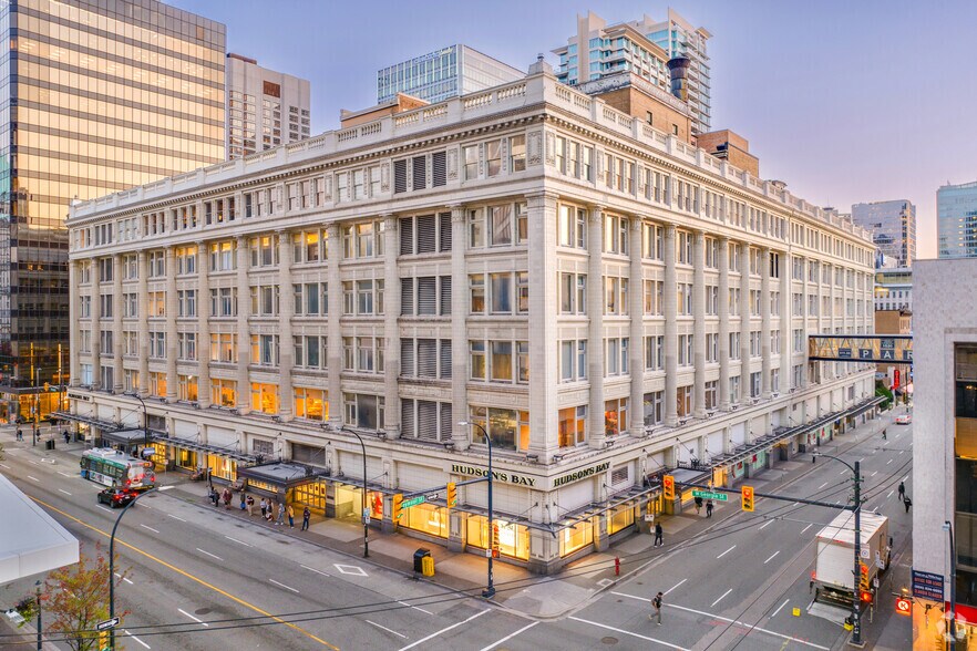 660 Granville St, Vancouver, BC à vendre - Photo principale – Image 1 sur 2