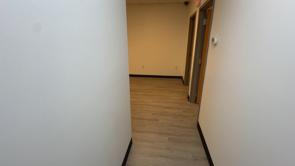 2910-2930 Maine Ave, Lakeland, FL à vendre - Vidéo sur l’annonce professionnelle – Image 3 sur 28