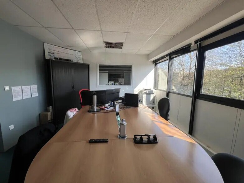 Bureau dans Reims à louer - Photo intérieure – Image 3 sur 5
