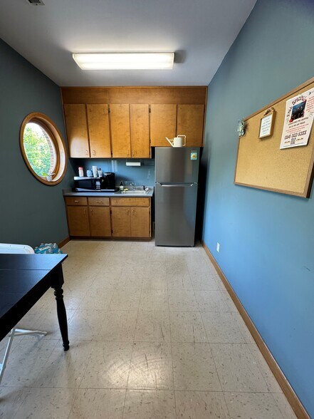 198 Roper Mountain Road Ext, Greenville, SC à louer - Photo de l’immeuble – Image 3 sur 5