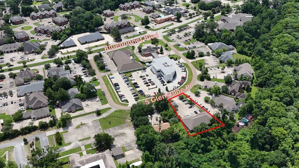 10512 S Glenstone Pl, Baton Rouge, LA à louer - Photo de l’immeuble – Image 3 sur 5