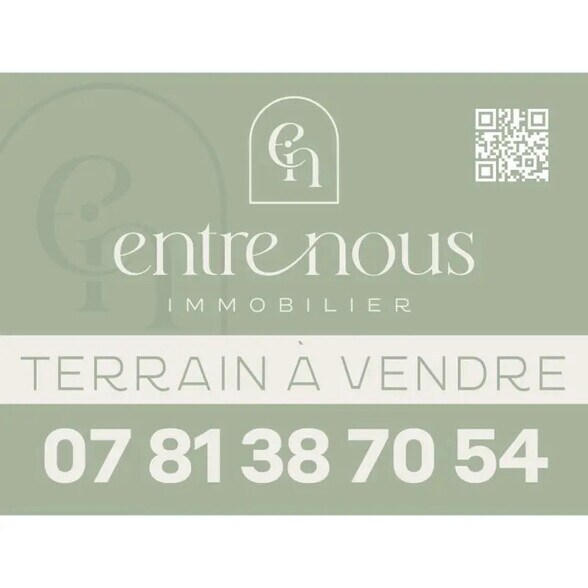 Terrain dans Cours à vendre - Photo de l’immeuble – Image 1 sur 3