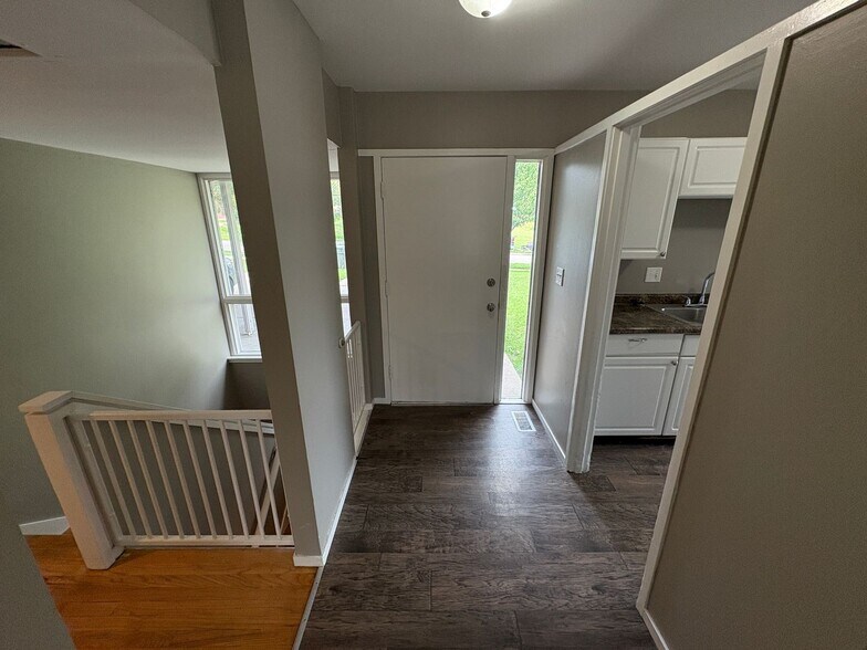 3712 NW 51st St, Lincoln, NE à vendre - Photo de l’immeuble – Image 2 sur 8