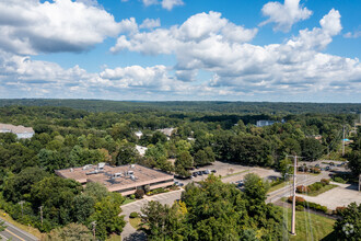 7 Cambridge Dr, Trumbull, CT - VUE AÉRIENNE  vue de carte