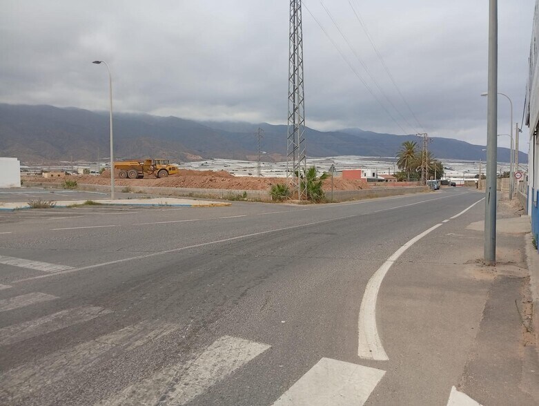 Terrain dans El Ejido, Almería à vendre - Photo de la construction – Image 1 sur 7