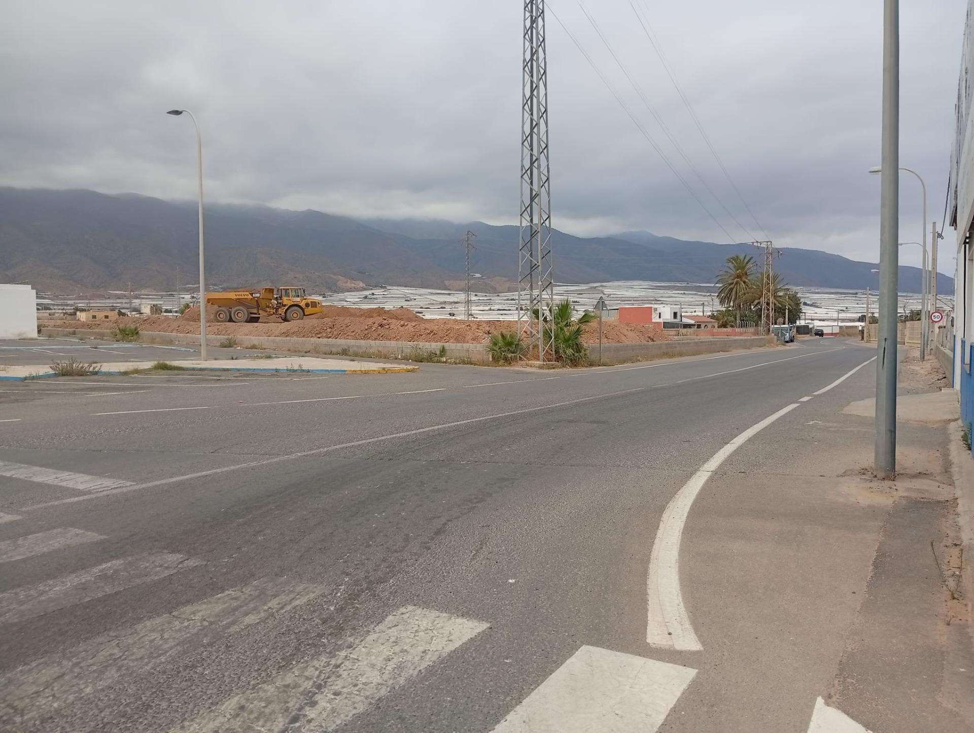 Terrain dans El Ejido, Almería à vendre Photo de la construction– Image 1 sur 8