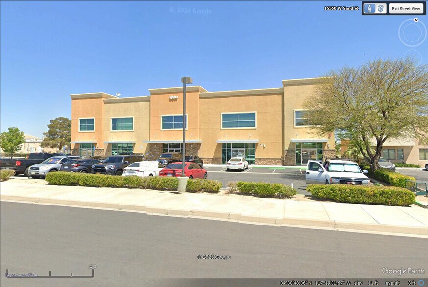 15500 W Sand St, Victorville, CA à louer - Photo de l’immeuble – Image 1 sur 7