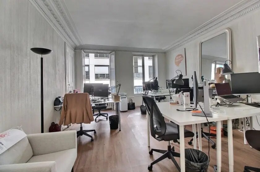 Bureau dans Paris à louer Photo de l’immeuble– Image 1 sur 9