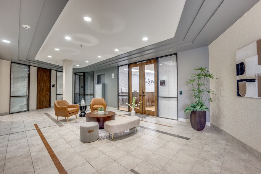 10707 Corporate Dr, Stafford, TX à louer - Photo intérieure – Image 3 sur 32