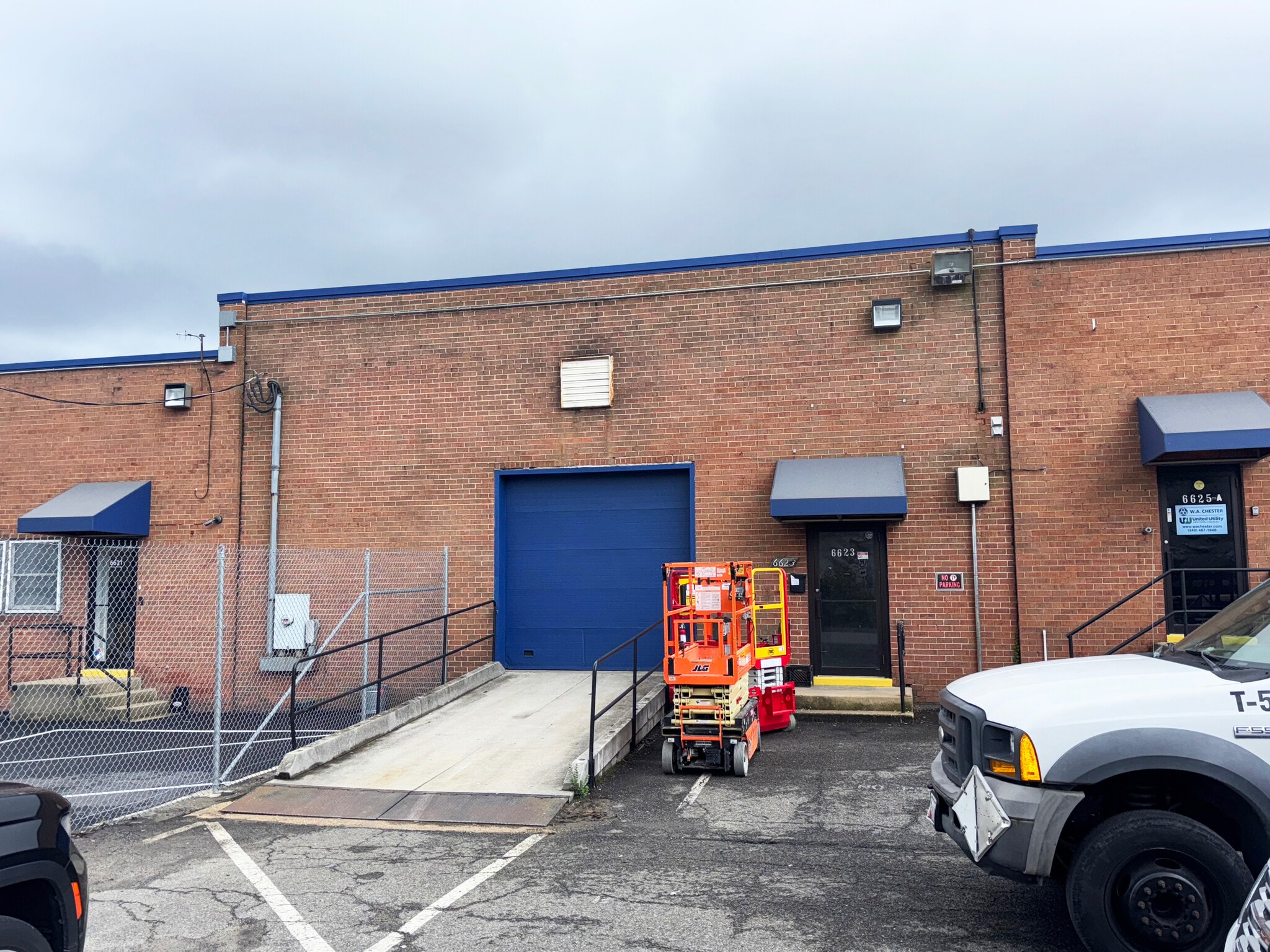 6619-6631 Iron Pl, Springfield, VA à louer Photo intérieure– Image 1 sur 6