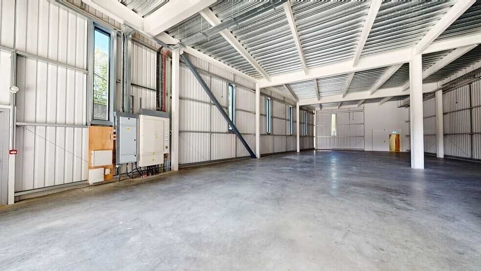 331 Wick Rd, Londres à louer - Numérisation 3D Matterport – Image 2 sur 7