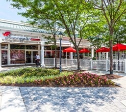 9730 Groffsmill Dr, Owings Mills, MD à louer Photo de l’immeuble– Image 2 sur 3