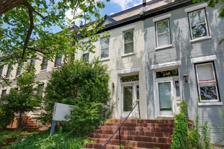 Plus de détails pour 1320 W Main St, Richmond, VA - Bureau à vendre