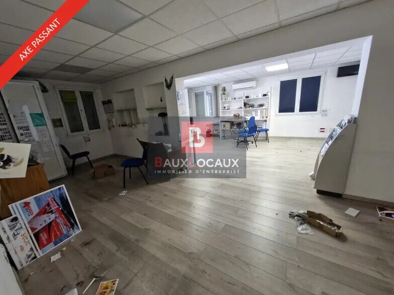 Bureau dans Marignane à louer - Photo de l’immeuble – Image 3 sur 7