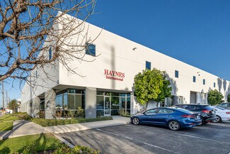 Plus de détails pour 14101 Rosecrans Ave, La Mirada, CA - Industriel/Logistique à louer