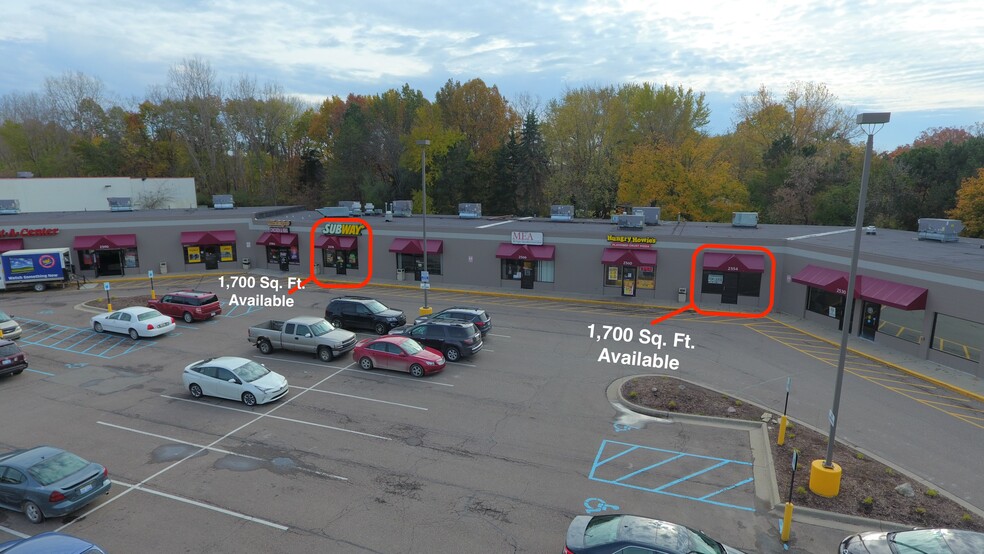 2518-2620 E Grand River Ave, Howell, MI à louer - Photo de l’immeuble – Image 2 sur 6