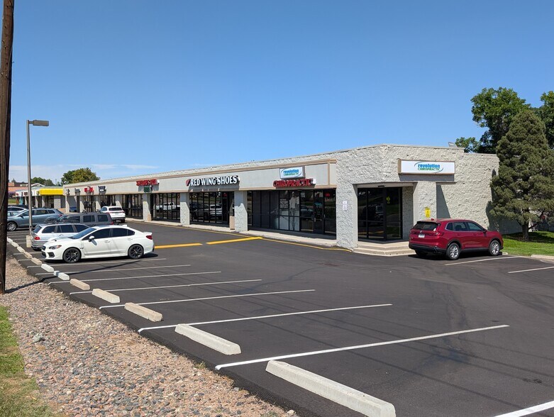 8410 Wadsworth Blvd, Arvada, CO à louer - Photo de l’immeuble – Image 1 sur 6
