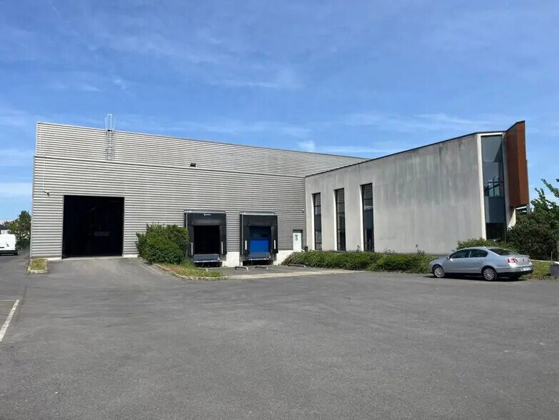 Industriel/Logistique dans Sartrouville à louer - Photo de l’immeuble – Image 1 sur 23