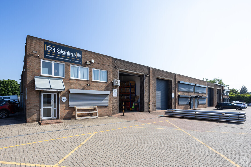 Motherwell Way, Grays à louer - Photo principale – Image 1 sur 29