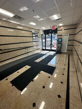 2769 Coney Island Ave, Brooklyn, NY à louer Photo intérieure– Image 2 sur 7