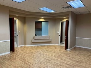 4848 Coconut Creek Pky, Coconut Creek, FL à louer Photo intérieure– Image 2 sur 2