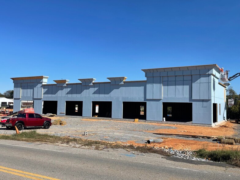 2585 Old Russellville Pike, Clarksville, TN à louer - Photo principale – Image 1 sur 11