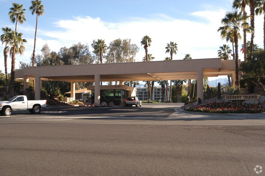 71777 Frank Sinatra Dr, Rancho Mirage, CA à vendre - Photo principale – Image 1 sur 4