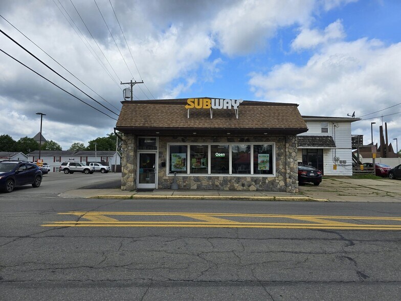 36 S 8th Ave, Clarion, PA à vendre - Photo principale – Image 1 sur 8