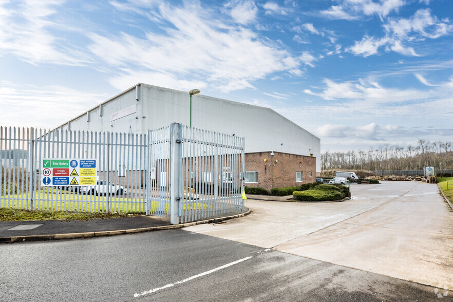 Visku 24, Crewe à louer - Photo de l’immeuble – Image 2 sur 2