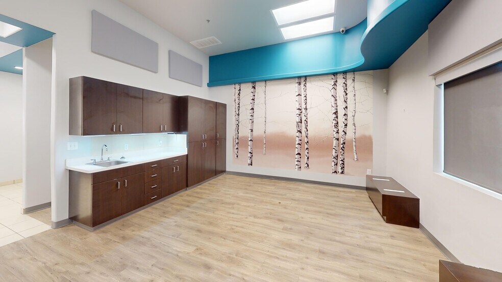 5341 W University Dr, McKinney, TX à vendre - Photo intérieure – Image 3 sur 12
