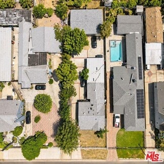 Plus de détails pour 10341 Arminta St, Sun Valley, CA - Logement à vendre