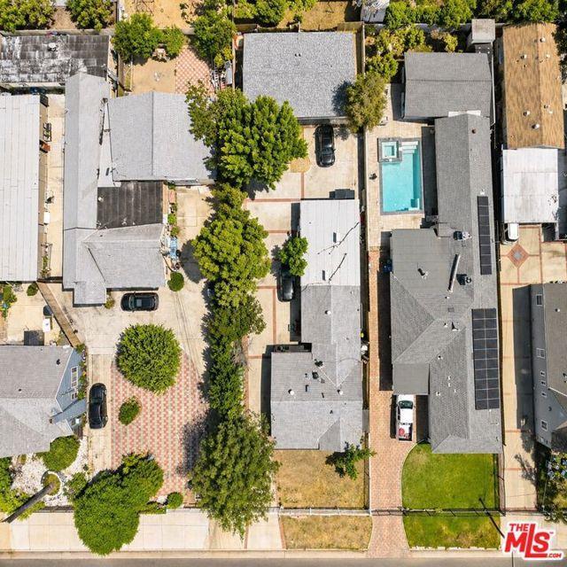 10341 Arminta St, Sun Valley, CA à vendre Photo de l’immeuble– Image 1 sur 2