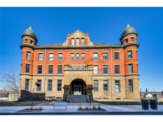 Plus de détails pour 200 N Concord Exchange, South Saint Paul, MN - Spécialisé à vendre