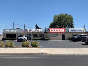 14681-14685 7th St, Victorville, CA à louer Photo de l’immeuble– Image 1 sur 5
