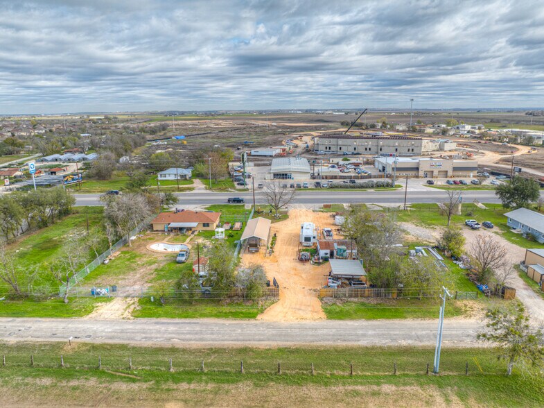 1436 State Highway 46, New Braunfels, TX à vendre - Photo de l’immeuble – Image 3 sur 22