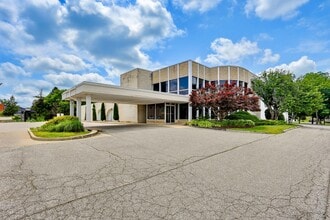 505 Jermor Ln, Westminster, MD à louer Photo intérieure– Image 2 sur 69