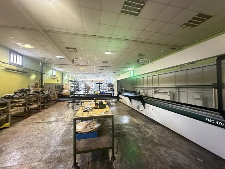 Industriel/Logistique dans Marseille à louer - Photo intérieure – Image 3 sur 4